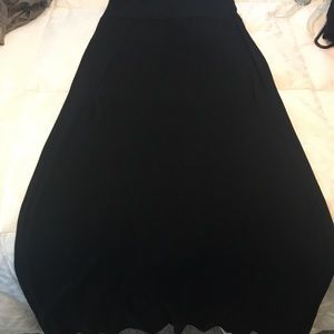 Long black skirt, Large